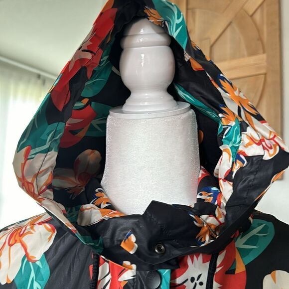 NWOT Zara Rain Jacket Floral Hooded Zip up Pocket Beachy Tropical Lightweight - Picture 8 of 17